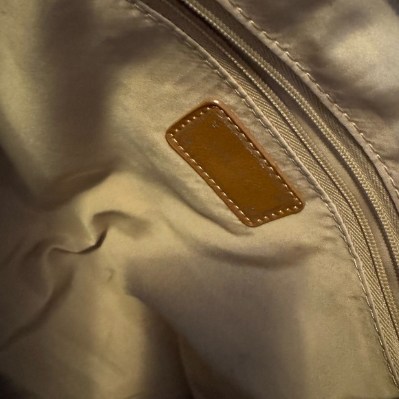 Nine West zip up tote - Picture 8 of 15